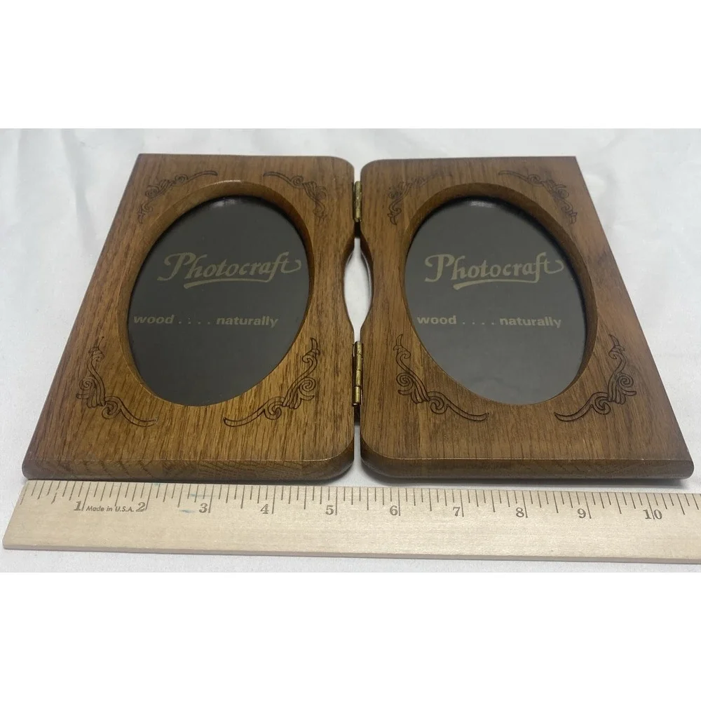 VINTAGE CARVED WOODEN DOUBLE PHOTO FRAME HINGED FITS 3.5 X 6
